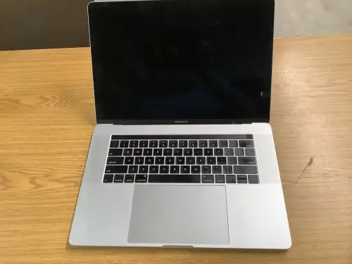 Apple MacBook Pro, 15-inch