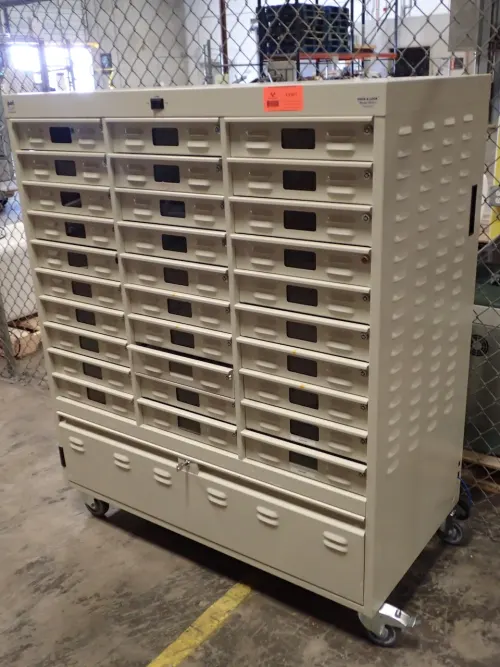 (1) Plug-In Storage Systems, Inc. 4852-L Dock And Lock Cabinet