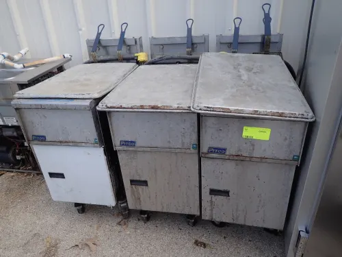 (1) Pitco Deep Fryer