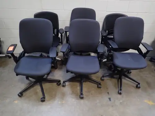 (6) Chairs on casters