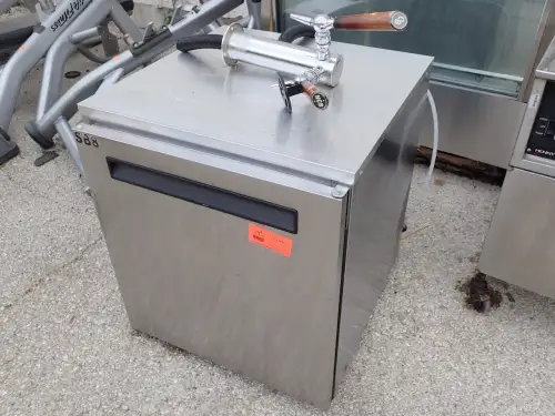 (1) 2-Tap Kegerator
