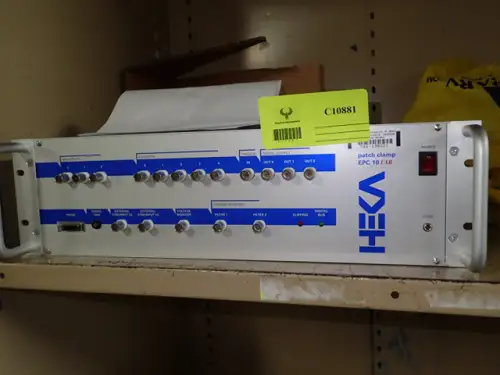 (1) Heka EPC 10 USB Patch-Clamp Amplifier 