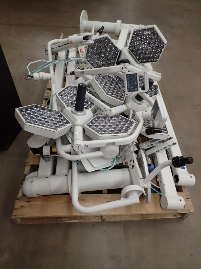(1) Pallet ssorted Trumpf LED Surgical Lights | Surplus Marketplace