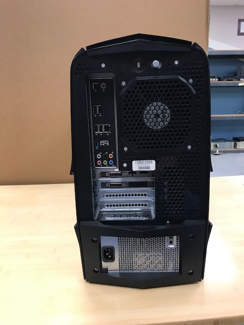 DELL Alienware Aurora R4ケースとマザーボード 新品