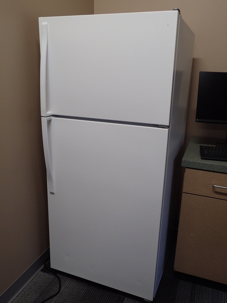 Assorted Kitchen Appliances Surplus Marketplace