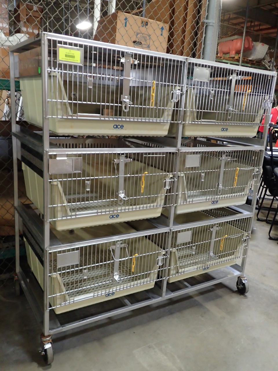 Allentown Rabbit Cages | Surplus Marketplace