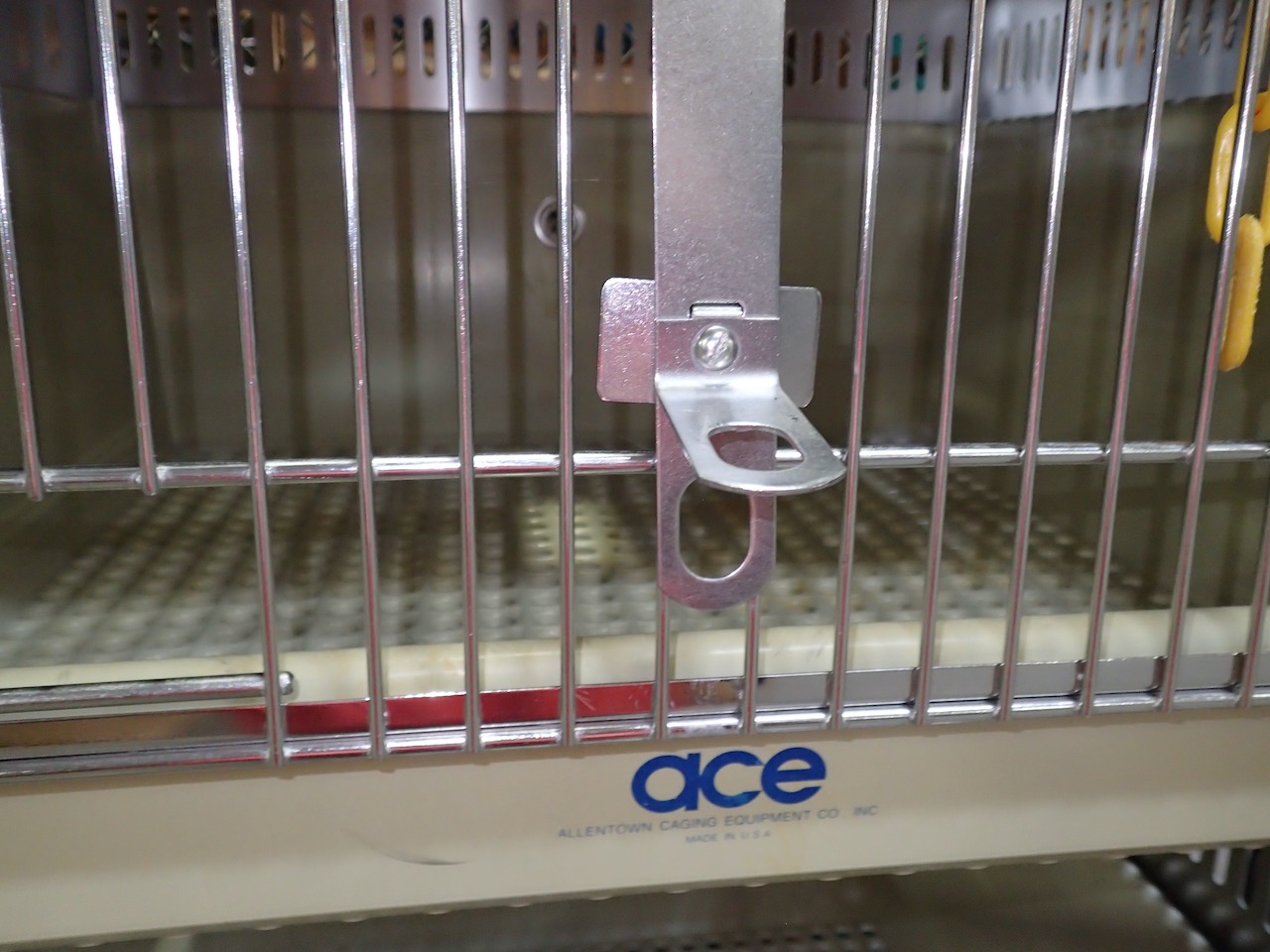 Allentown Rabbit Cages - Surplus Marketplace