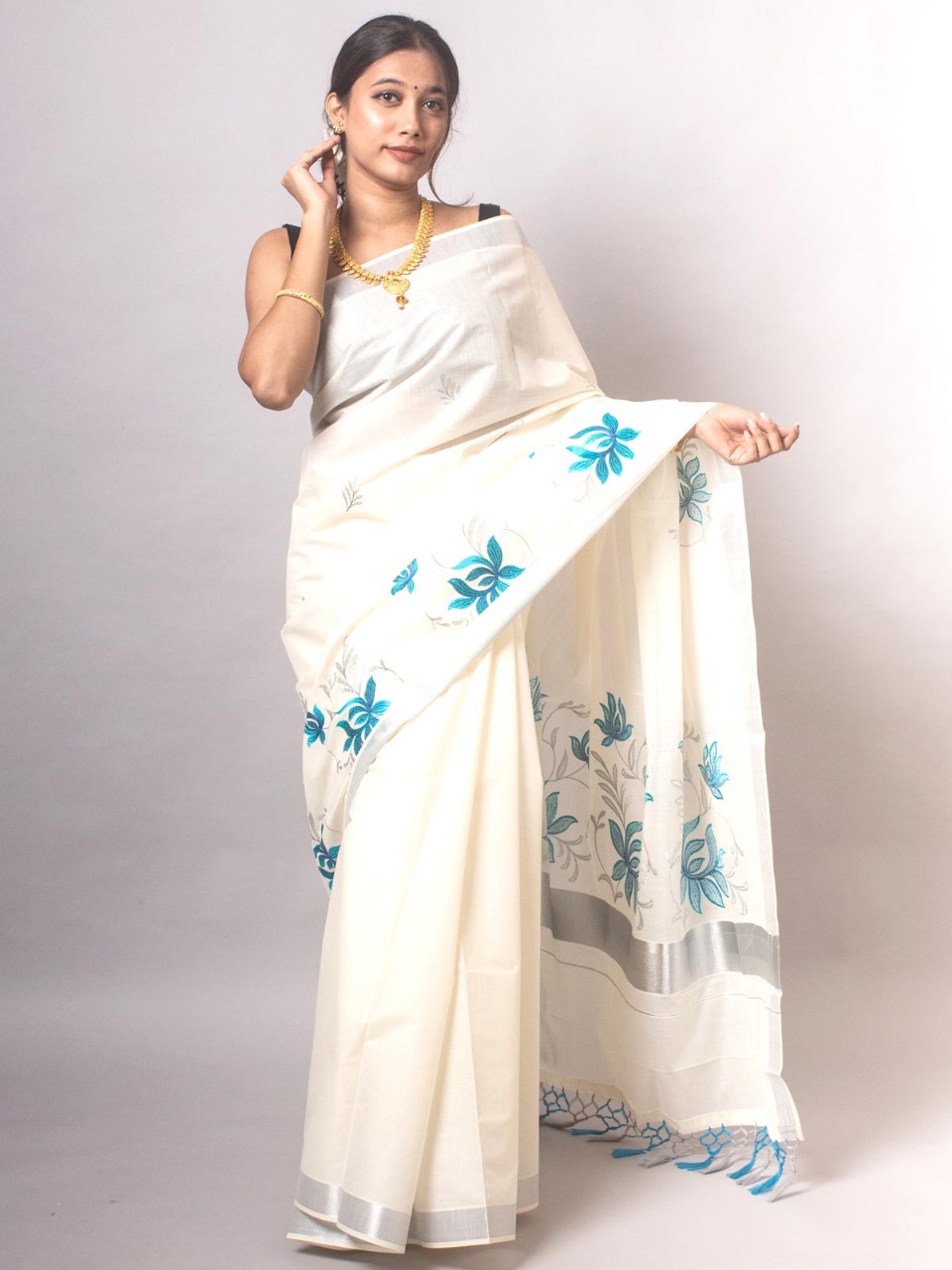 ONAM Special Saree - White Turquoise Blue