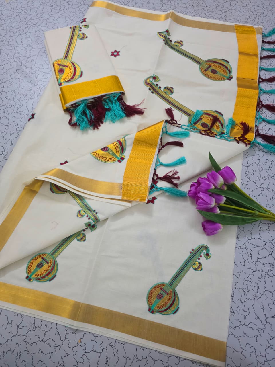ONAM Special Saree - White Green Gold