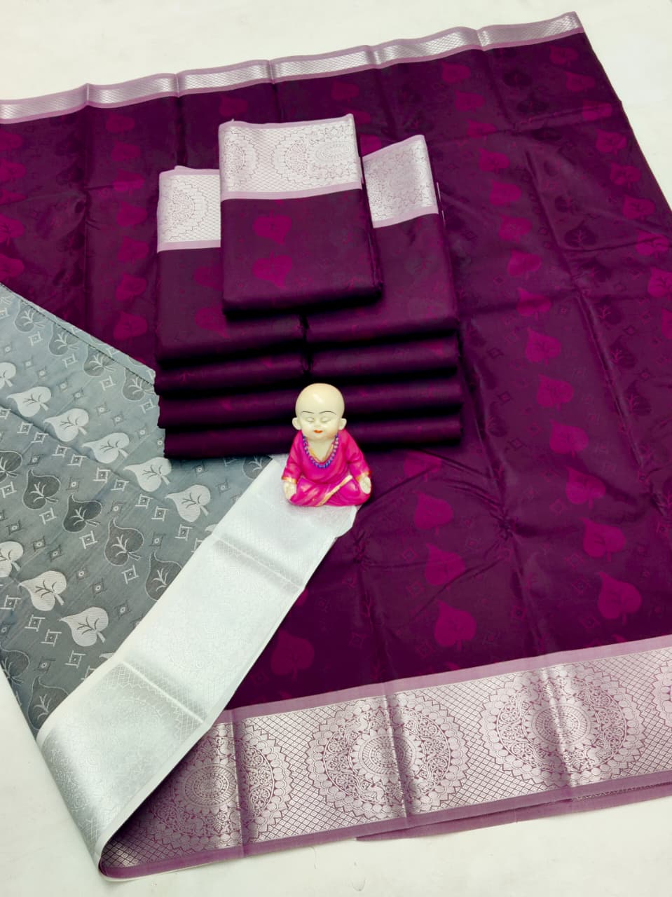3D Embossed Art Silks Saree_Purple
