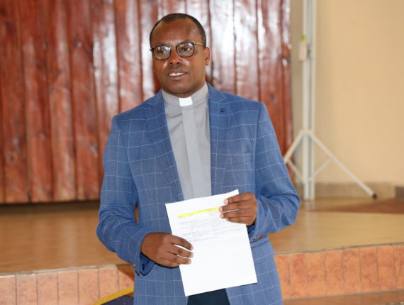 Caritas Rwanda Secretary General Father Oscar Kagimbura expressed gratitude to everyone in attendance for their participation.