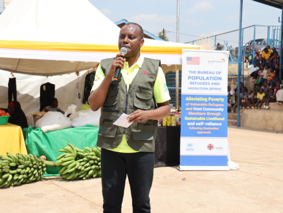 Father Oscar Kagimbura, Secretary General of Caritas Rwanda, encouraged the PRM/PAC project participants to form cooperatives.