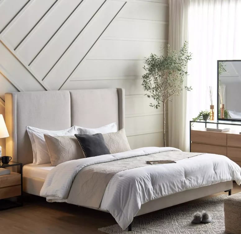 طقم غرفة نوم كوين 5 قطع – 160×200 سم | تصميم مودرن وجودة عالية لغرفة نوم متكاملة 9