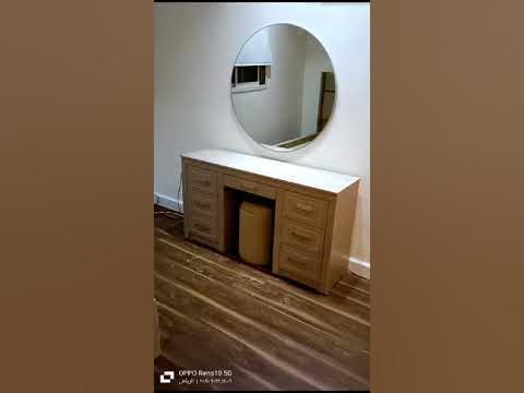 مجلس عربي هادئ بلون تركواز