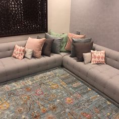 مجلس عربي راقي بلون توباز