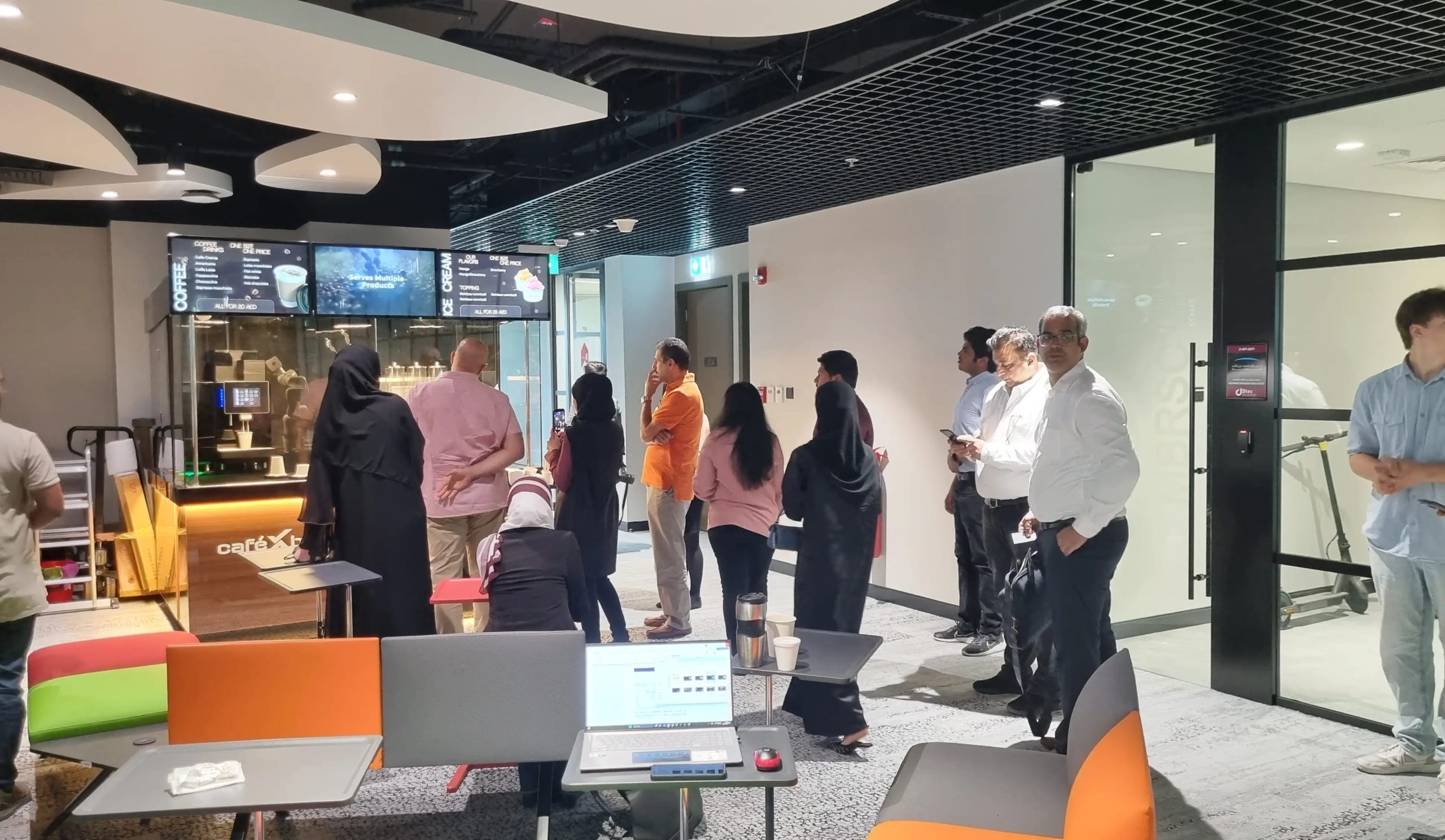 Roboday Xbot Robotic cafe - Investment opportunities