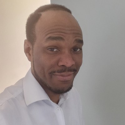 Photo of Joel Sandé