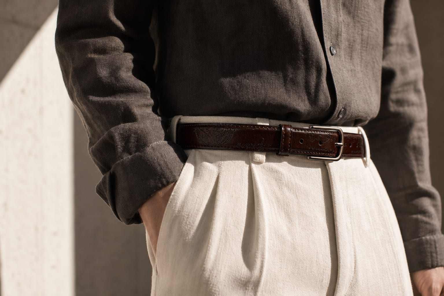 The Florentine Script Belt - handcrafted premium leather accessories in Chestnut Scritto - view 5