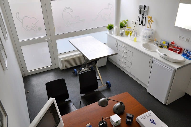 Clinique Vétérinaire Place des Fêtes - URGENCES Vétérinaires Paris 24/24 et 7/7 — photo