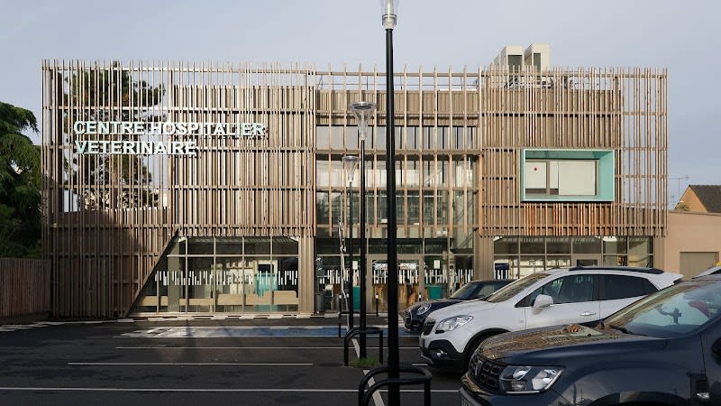 Urgences 24/7 Centre Hospitalier Vétérinaire — photo