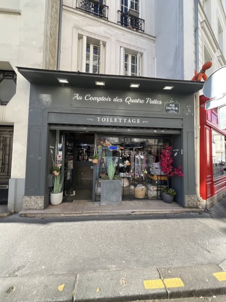 Au comptoir des quatre pattes — photo