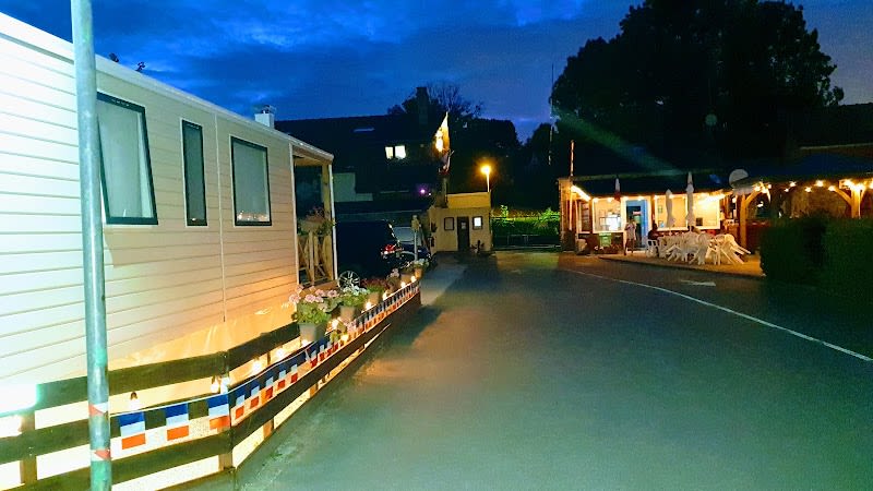 Camping Paris Beau Village — photo