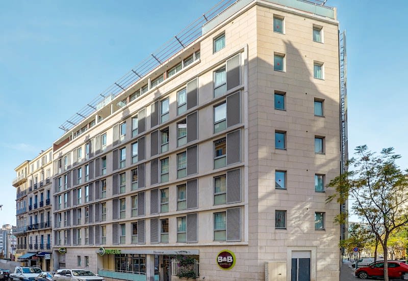 B&B HOTEL Marseille Centre La Joliette — photo