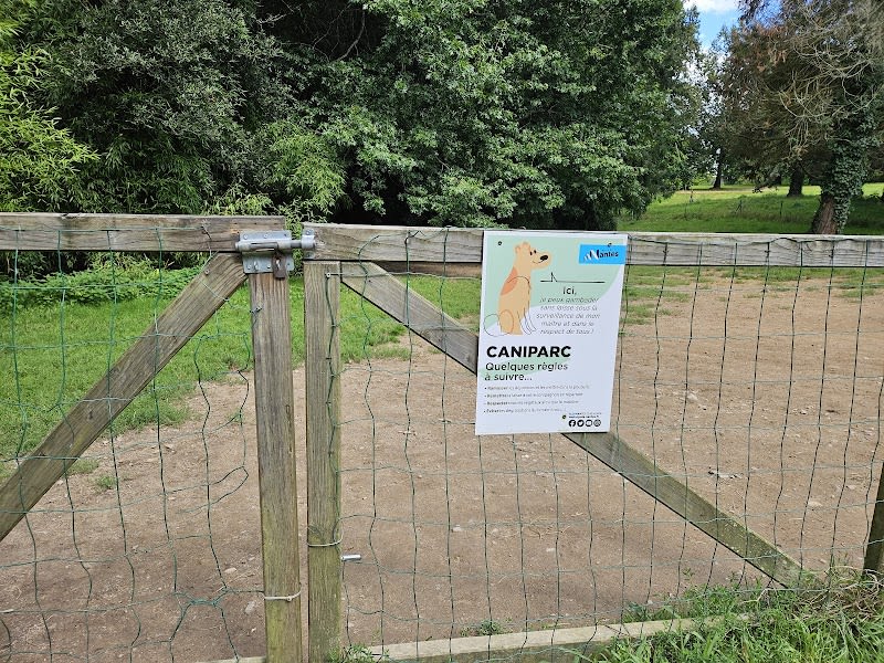 Cani parc de la Gaudinière — photo