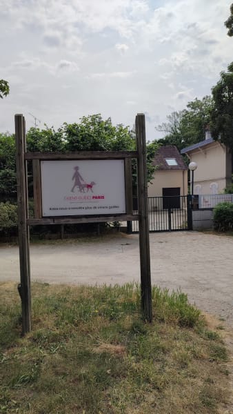École de Chiens Guides de Paris — photo