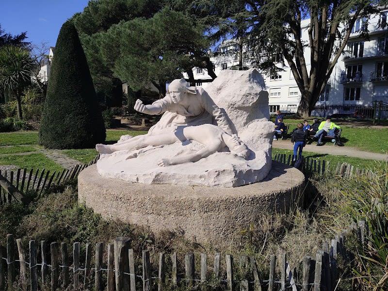 Square Maurice-Schwob — photo