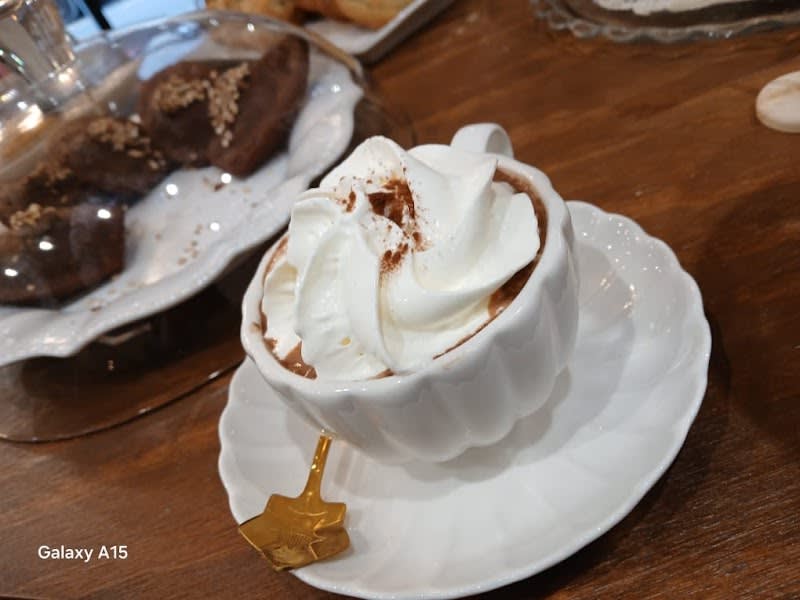 Lilou's cake and bakery — photo