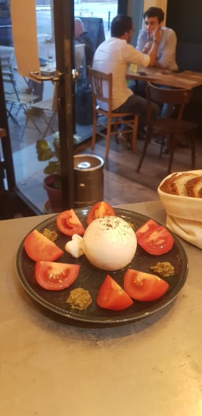 Le Local Mini Brasserie — photo