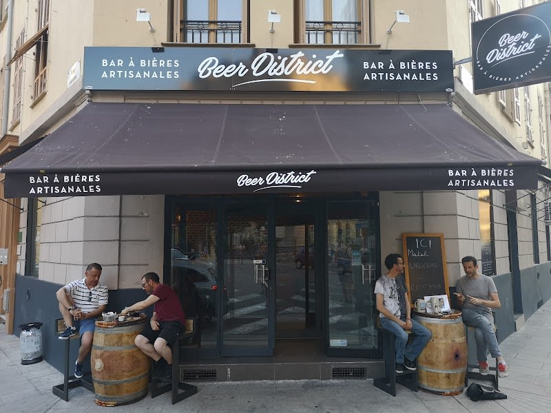 Beer district libération — photo
