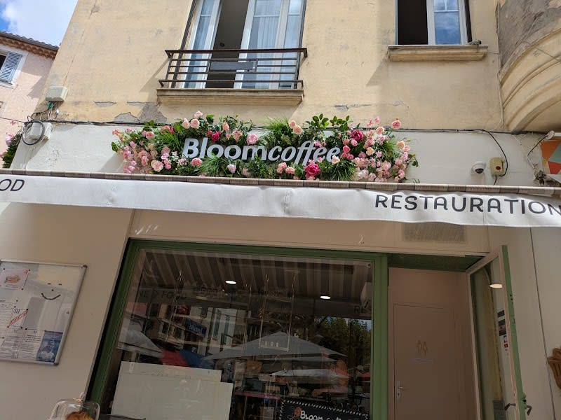 BLOOM COFFEE — photo