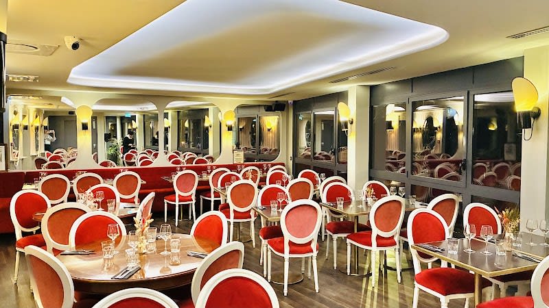 La Belle Equipe 1877 - Bar - Salon de thé - Restaurant face à l'Erdre — photo