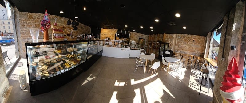 Maison POCHAT Boulangerie-Pâtisserie, Viennoiserie, Traiteur - Place Carnot — photo