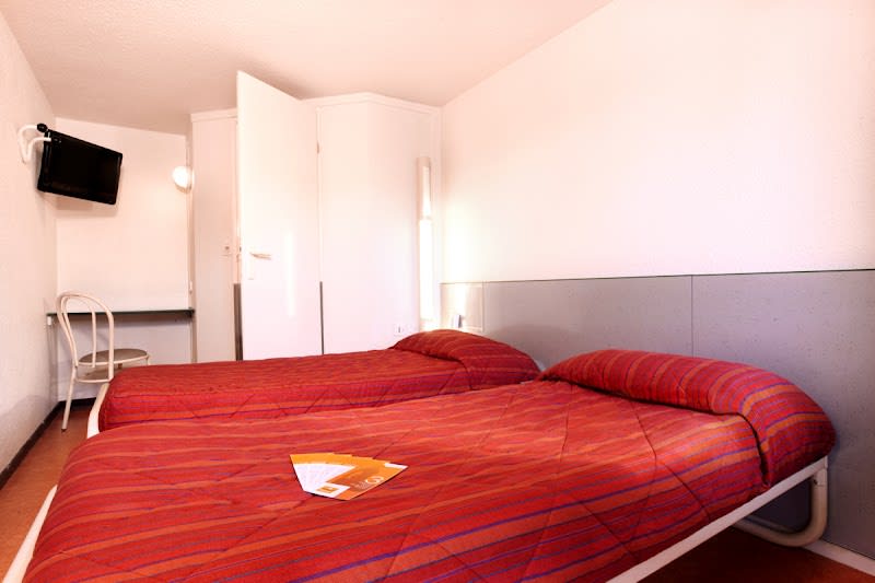 Hôtel Première Classe Marseille La Valentine — photo
