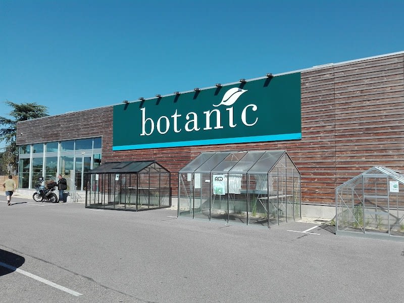 botanic St. Priest — photo