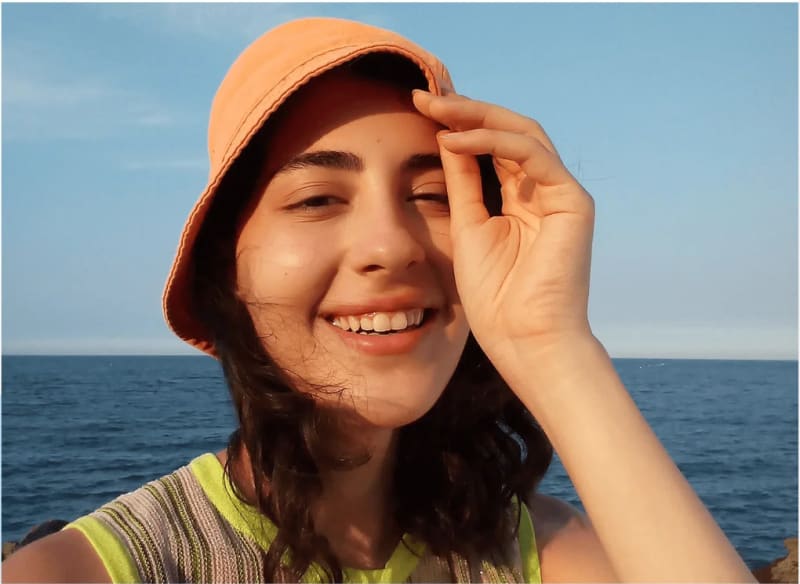 Take A Selfie With Five Megapixel Camera
