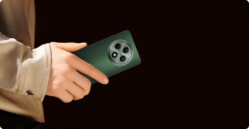 Top-Of-The-Line Display For Top-Of-The-Line Experience