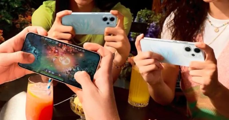 Premium AMOLED Display with Fast Refresh Rate