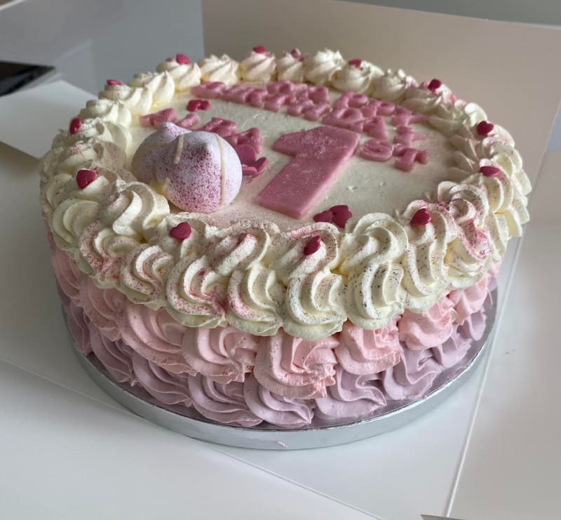 Italian Celebration Cake 16