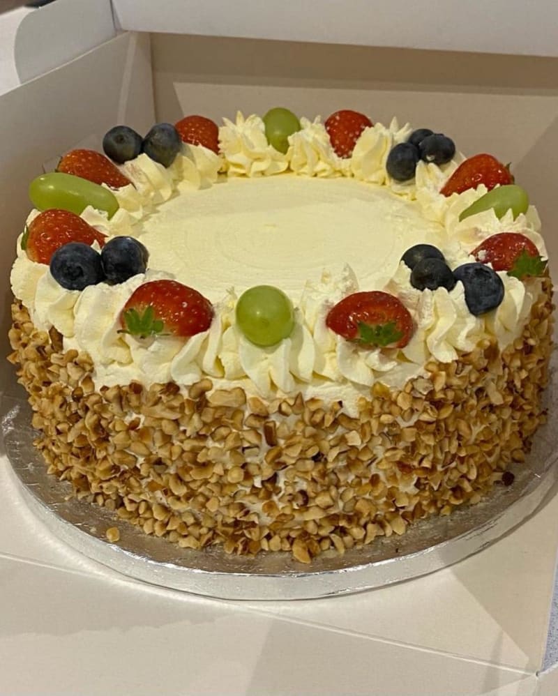 Italian Celebration Cake 18