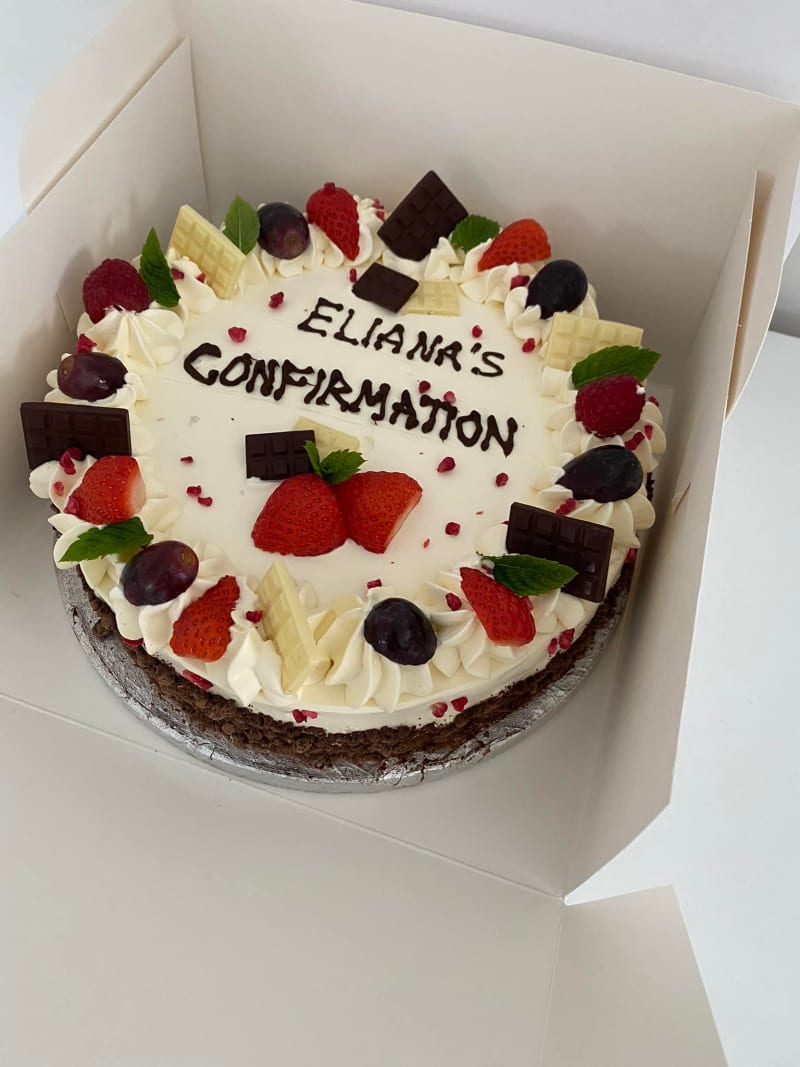 Italian Celebration Cake 34