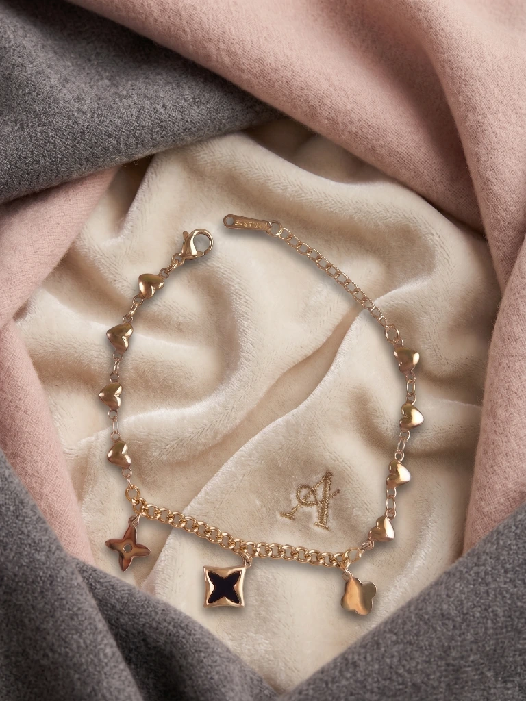 QDORA Gold Heart Star Charm Chain Bracelet image 2