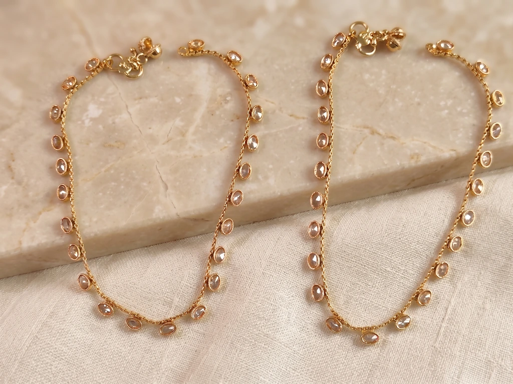 QDORA Gold Oval Stone Beaded Chain Anklet Set