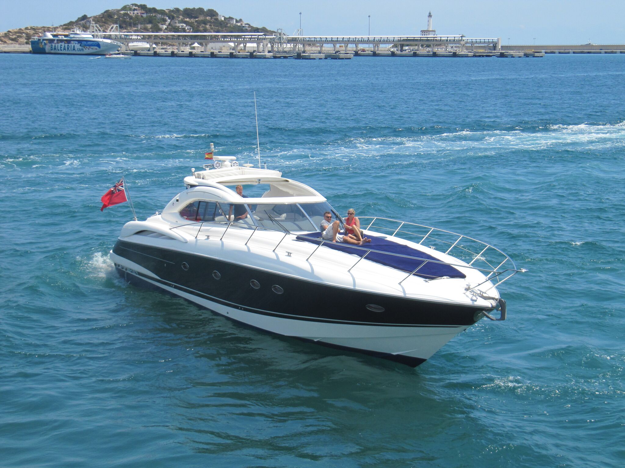 60ft Sunseeker Predator - 60ft/18m - Yacht