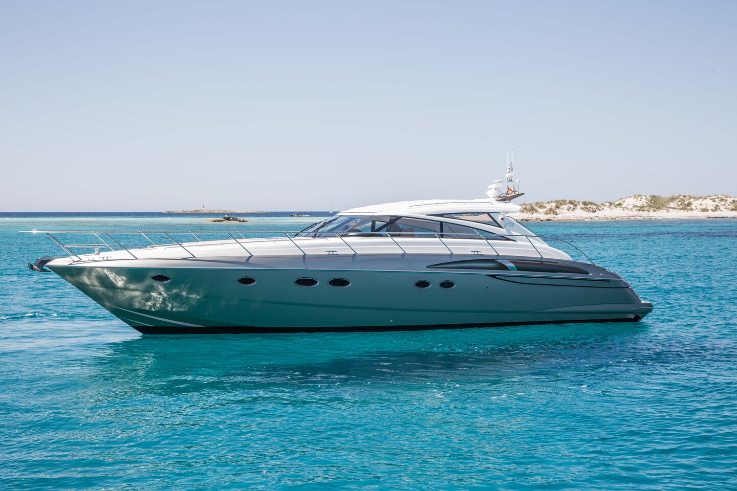 PRINCESS V58 MAKE MY DAY - 58ft/18m - Yacht