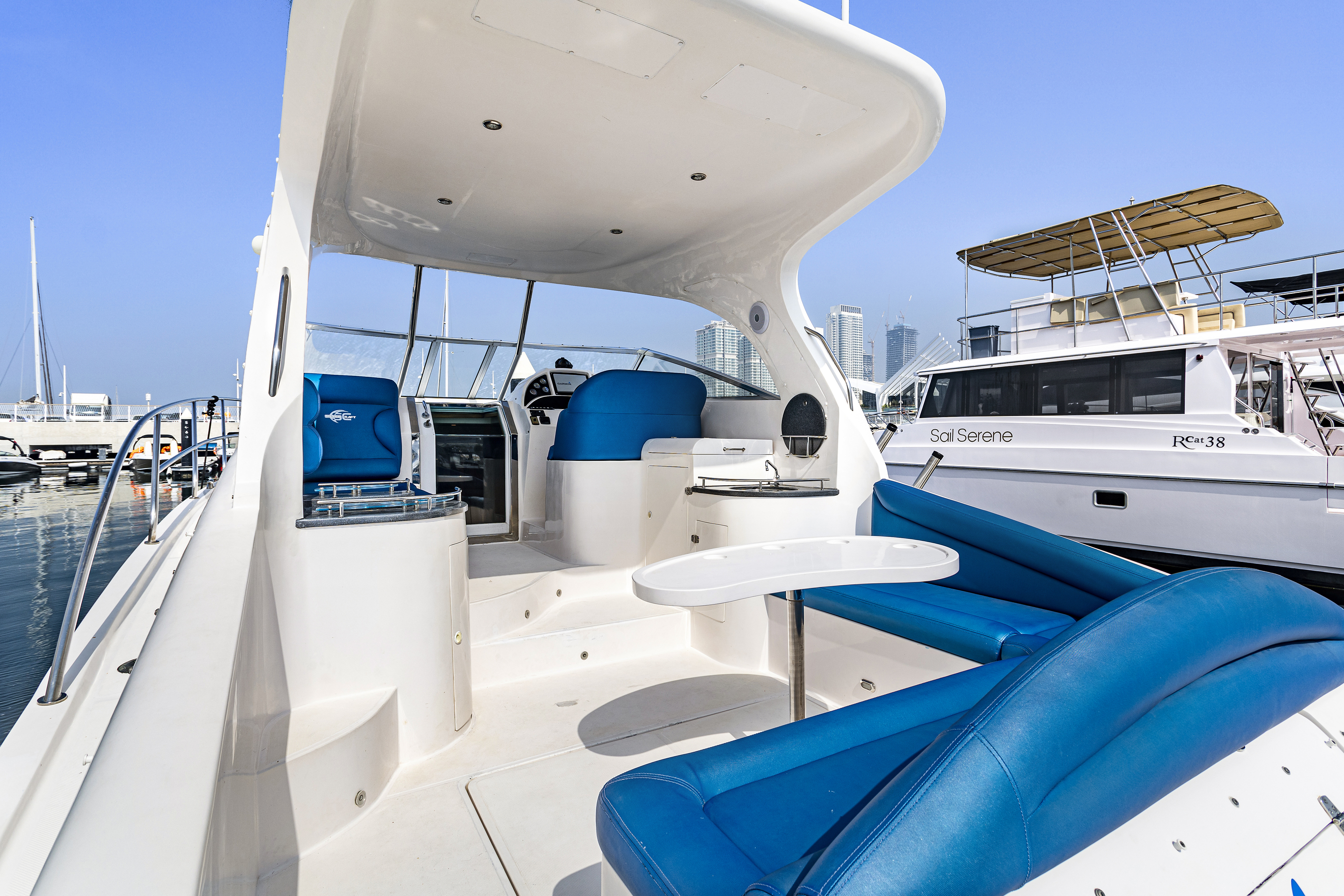 Bella Miniyacht 40ft - 40ft/12m - Speedboat