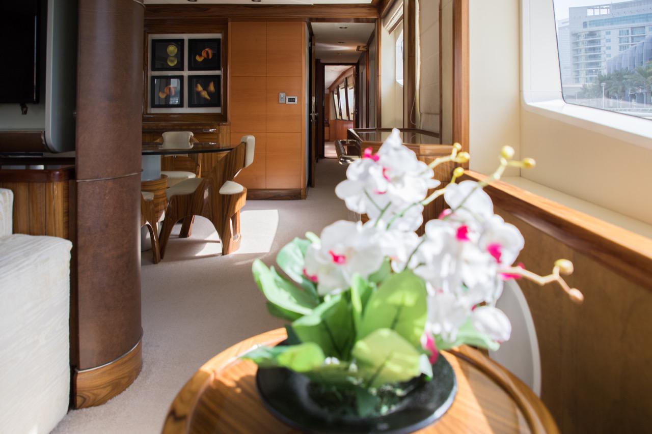 101ft Majesty RSY - 101ft/31m (2012) - Yacht
